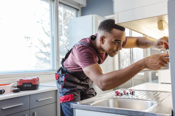 Best Faucet Repair  in Garden City South, NY